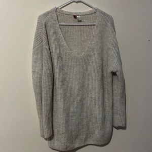 Divided by H&M Speckeled Wool Blend Grey Ribbed V Neck Sweater